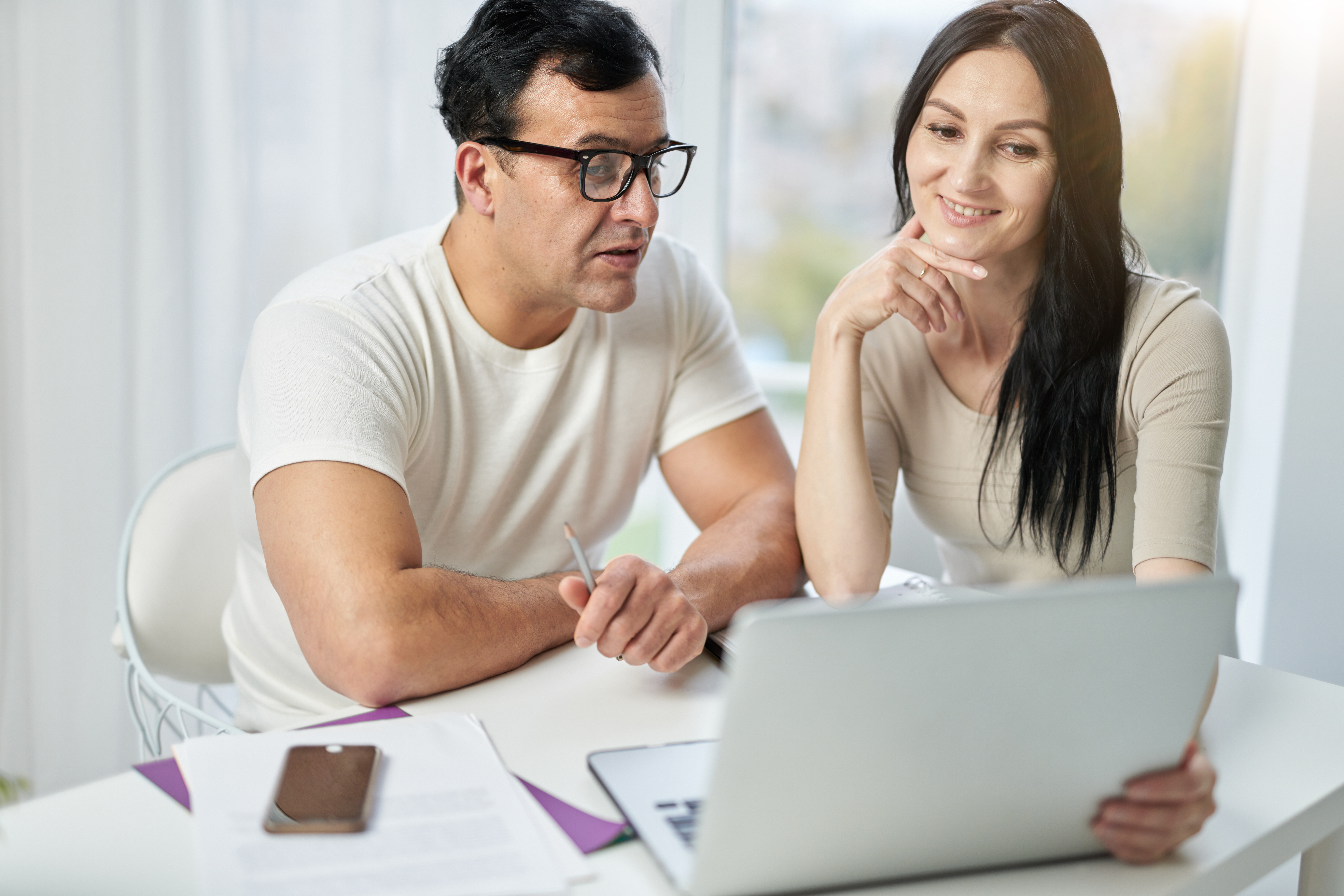 benefits-of-online-courses-happy-hispanic-couple-2021-09-03-20-52-59-utc