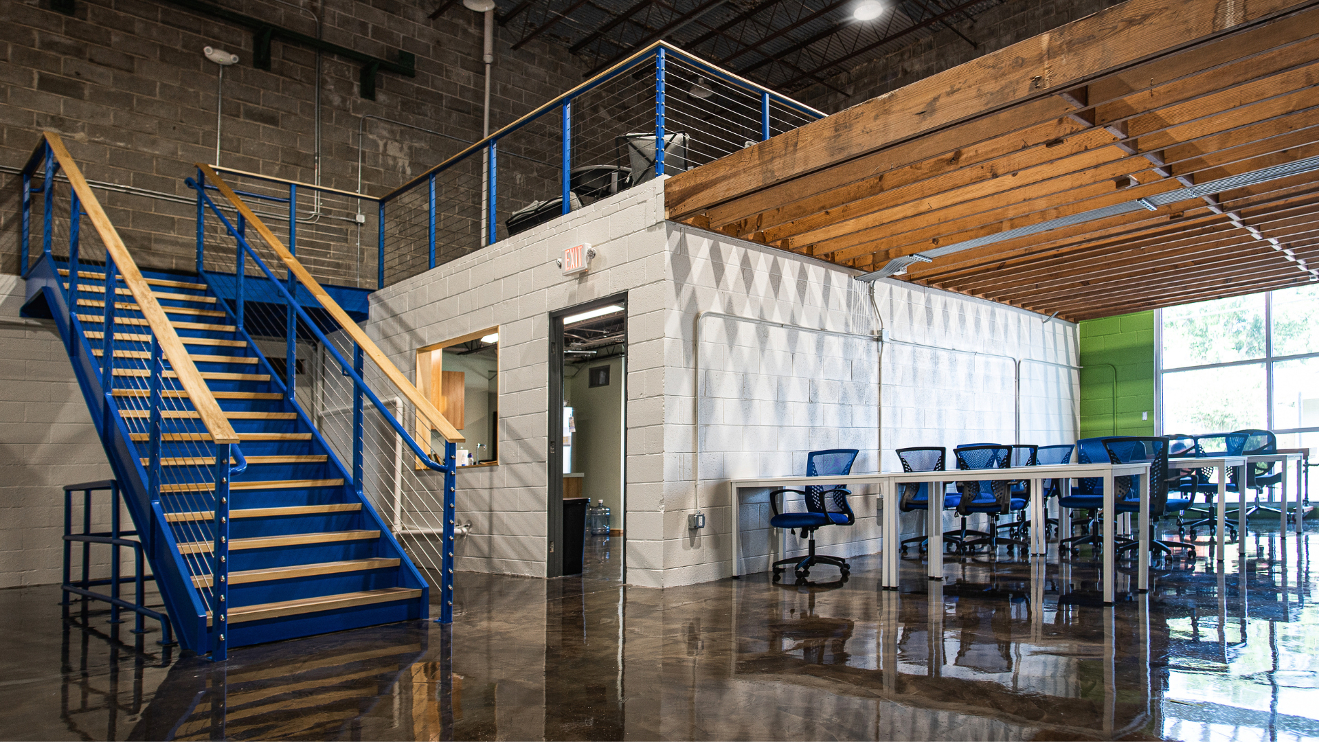 schoolmint new hq mezzanine and dining area